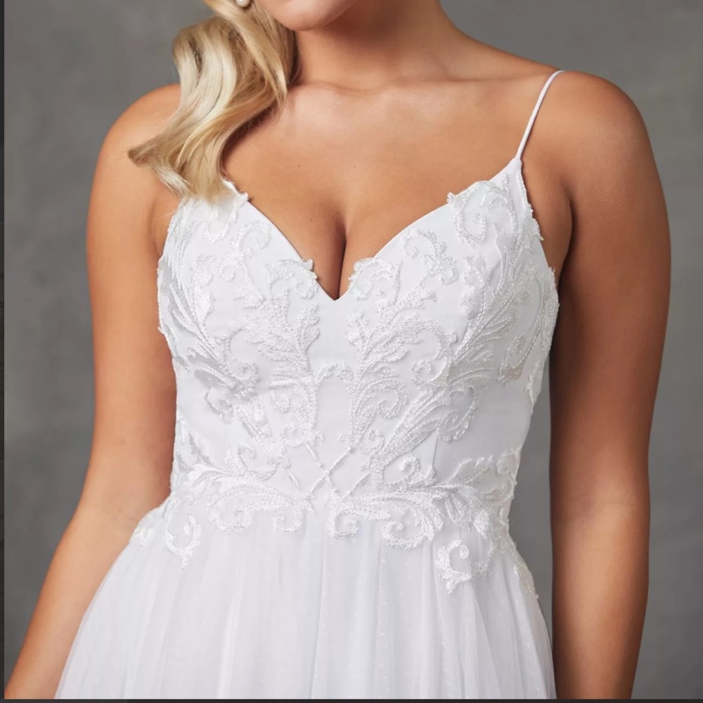 Tania Olsen Aubriel Wedding Dress